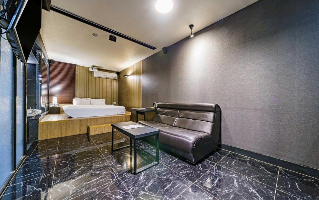 Haeundae Gary Cooper Hotel Busan Exteriör bild