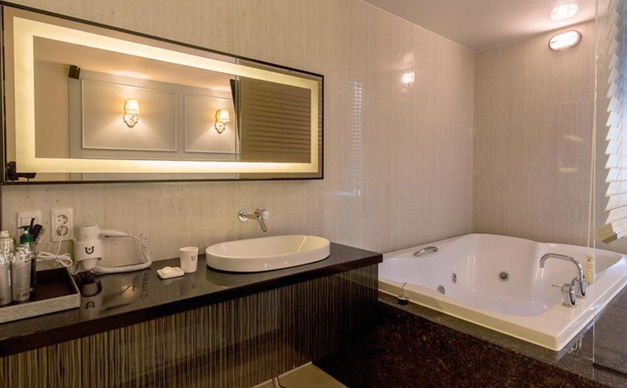 Haeundae Gary Cooper Hotel Busan Exteriör bild